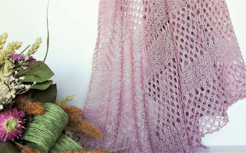 EL LUJO DE LA SEDA TEÑIDA A MANO POR GRETA AND THE FIBERS