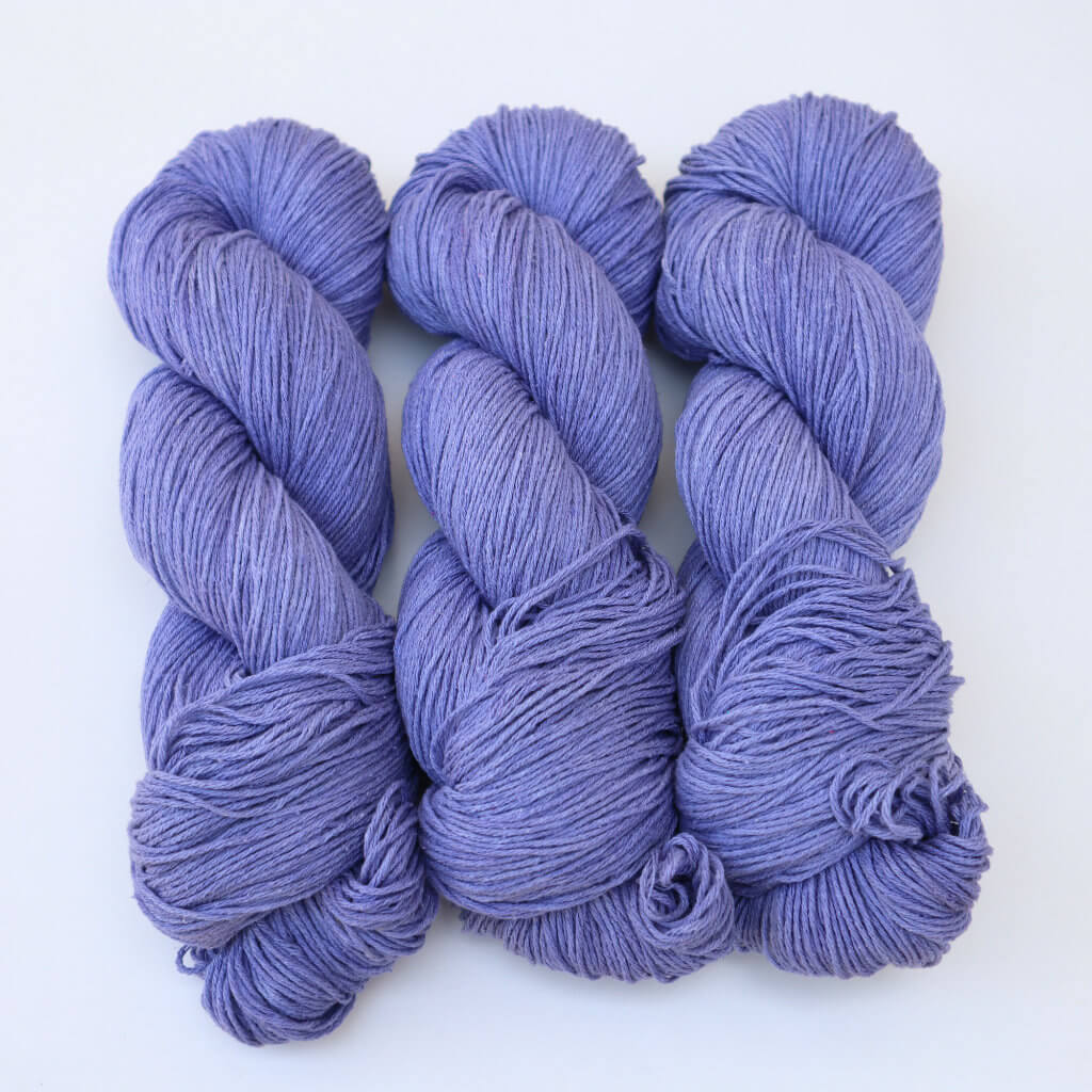 EMMY CACTUS (100% Mulberry Silk grade A 400m/100g)