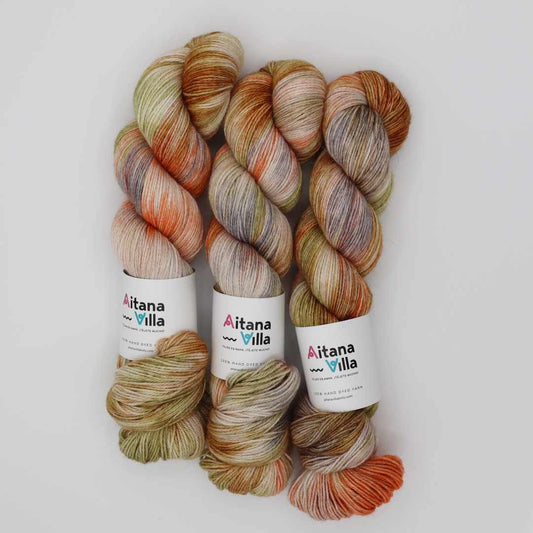 ROSALIND LIGHT EARTHY GLOW